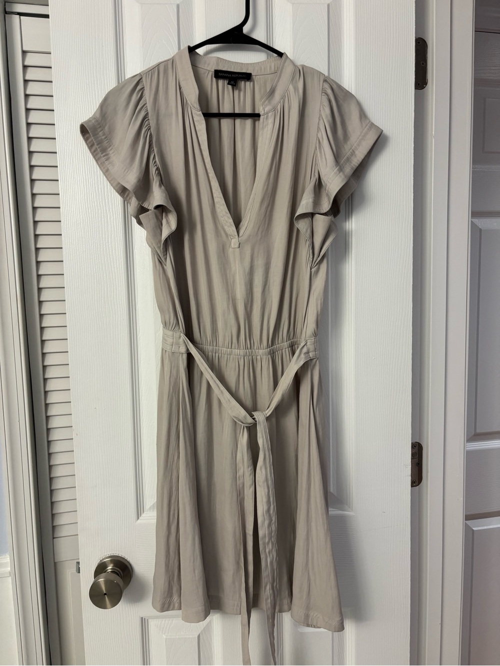 Banana Republic Light Taupe Flutter Sleeve Dress